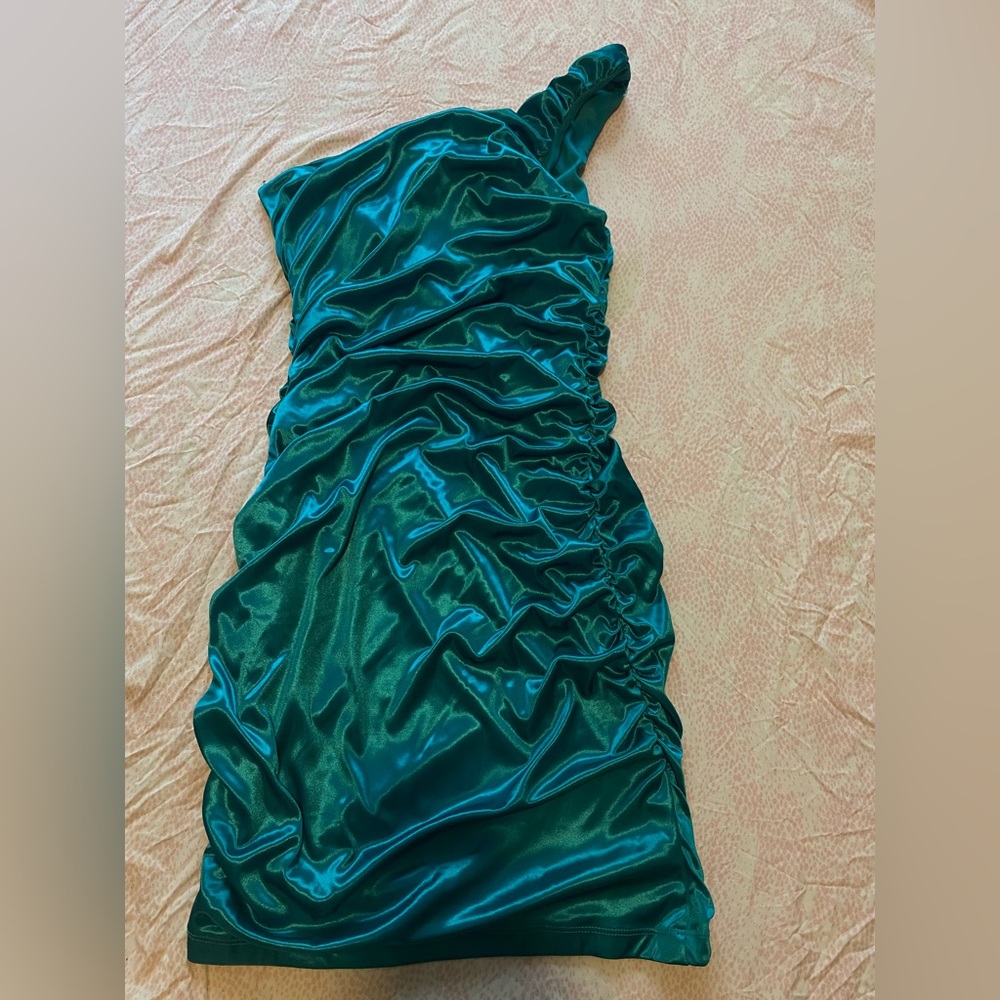Emerald Green dress. size M.